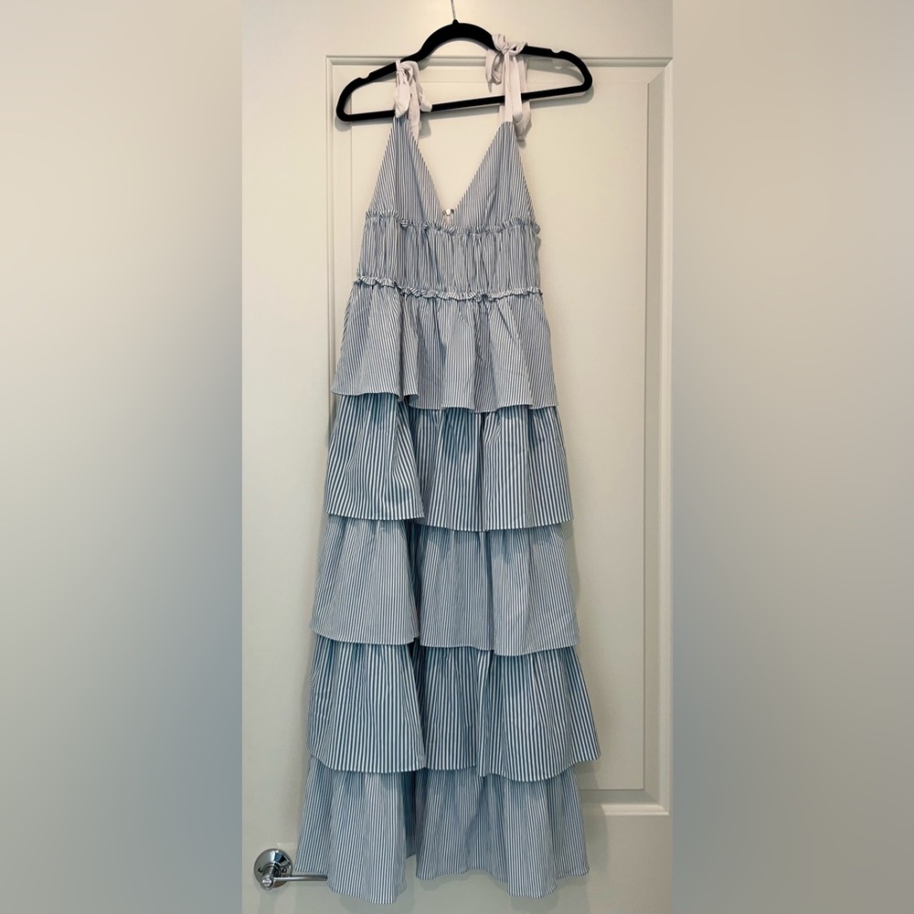 STORIA Blue & White Stripe Ruffled Maxi Dress
Size: Small
Never worn